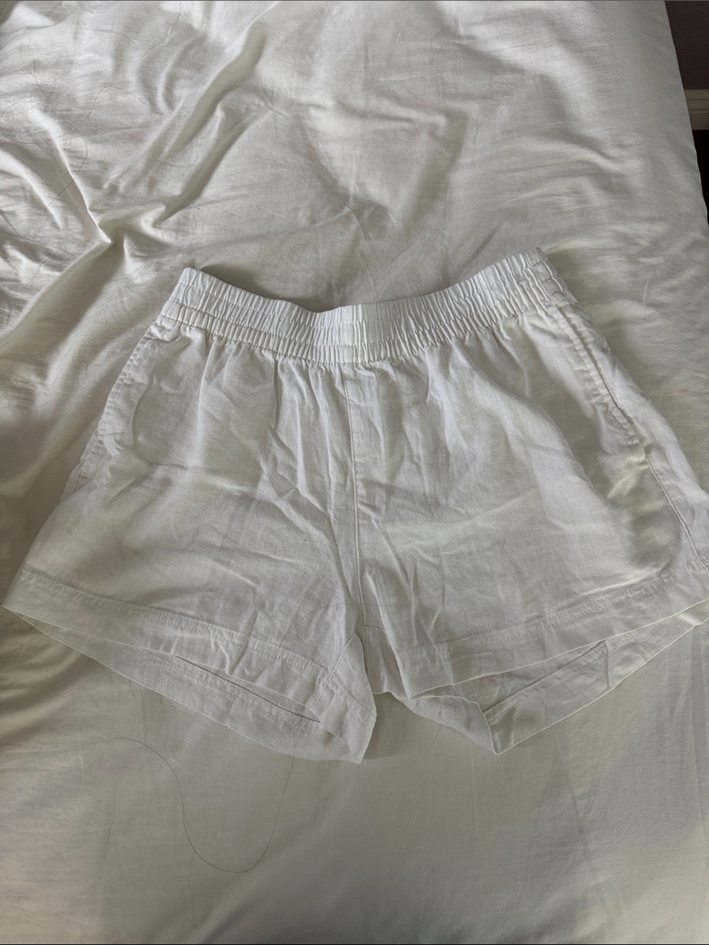 Old Navy White High-Waist Linen-Blend Elastic Waist Shorts